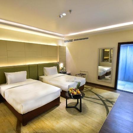 The District Hotel Наджран Екстер'єр фото