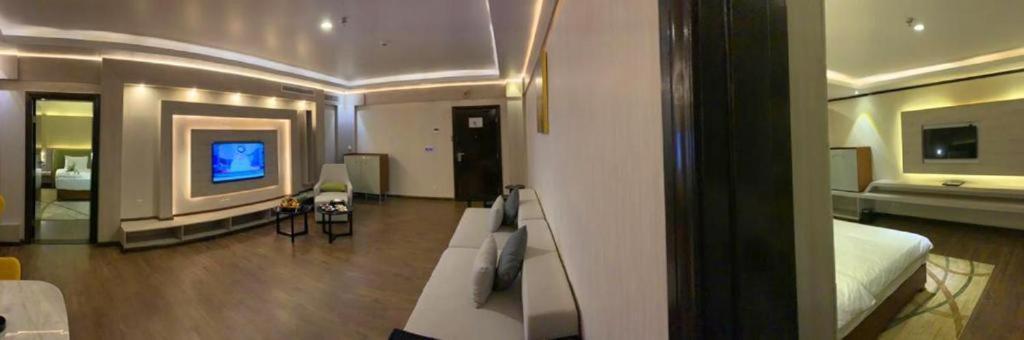 The District Hotel Наджран Екстер'єр фото